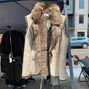 Reversible fur vest